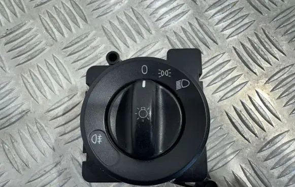 Mercedes-Benz Sprinter W906 Light switch A9065450104