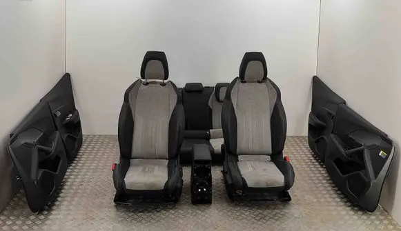 Peugeot 2008 II Interior set 98325787ZD 98325576ZD