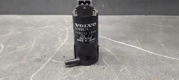Volvo S70 V70 V70 XC Windscreen/windshield washer pump 060210-3950