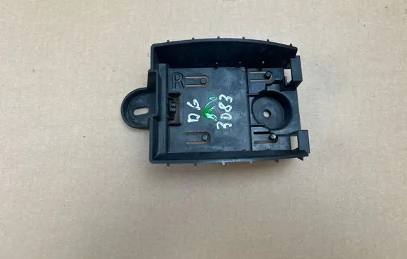 Skoda Enyaq iV Distronic sensor bracket 5LG907456