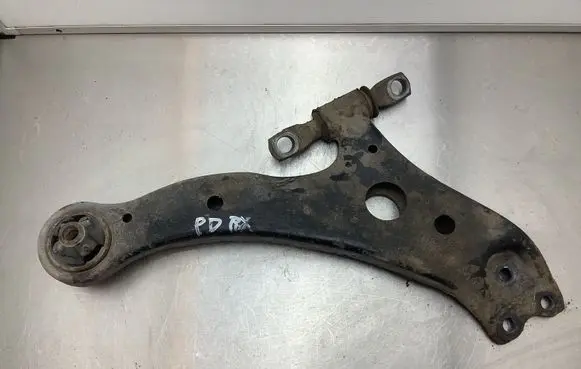 Lexus RX 330 - 350 - 400H Front lower control arm/wishbone