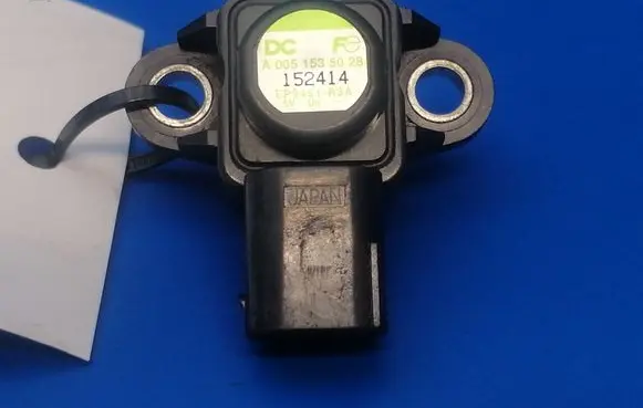 Mercedes-Benz CLA C117 X117 W117 Air pressure sensor A0051535028 152414