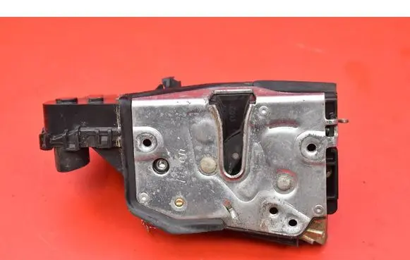 BMW 3 E46 Front door lock