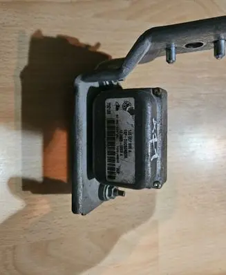 Volkswagen Touran I ESP acceleration yaw rate sensor 1J0907655 1J0907655A