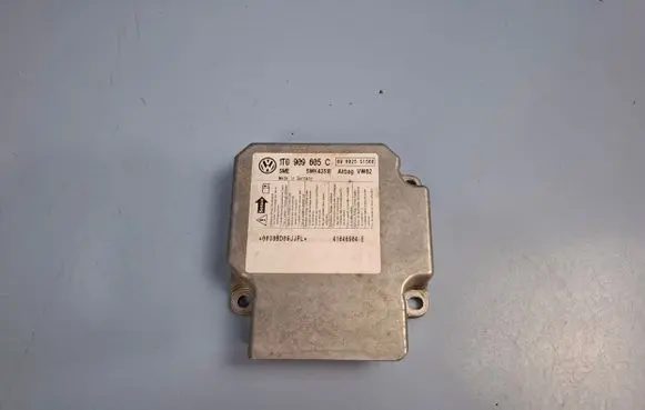 Volkswagen Touran I Airbag control unit/module 1T0909605C 5WK43518