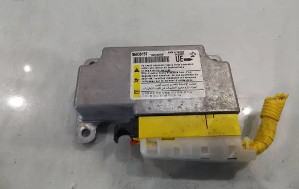 Chevrolet Captiva Airbag control unit/module 96838157
