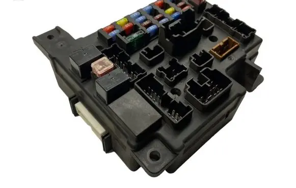 Mitsubishi Outlander Fuse module 8637A318 00108626 519087902