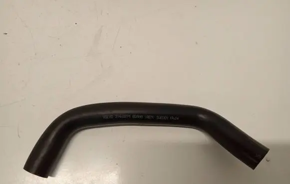 Volvo XC60 Breather/breather pipe/hose 31460891