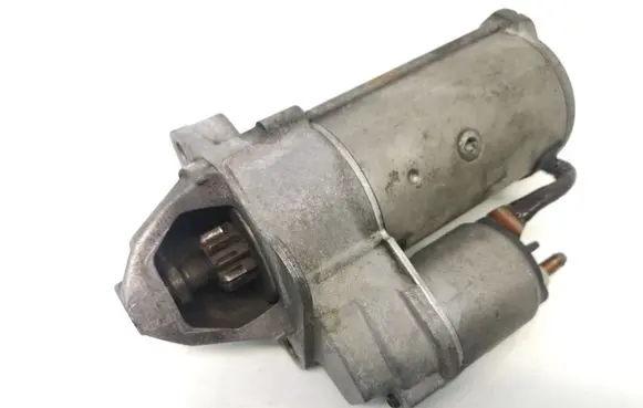 Audi A4 S4 B6 8E 8H Starter motor 068911024E D7R33