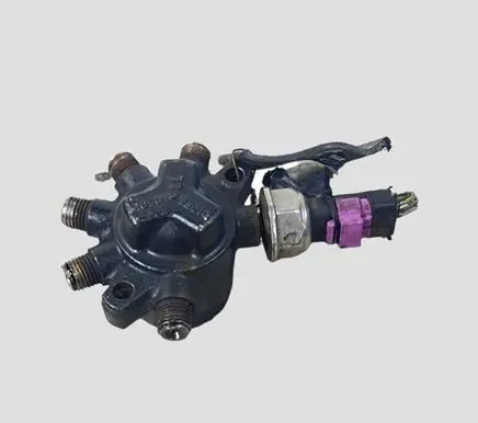 Ford Focus Fuel main line pipe R9144Z020D