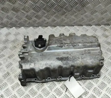 Volkswagen Golf VII Oil sump 04L103603 04L907660C