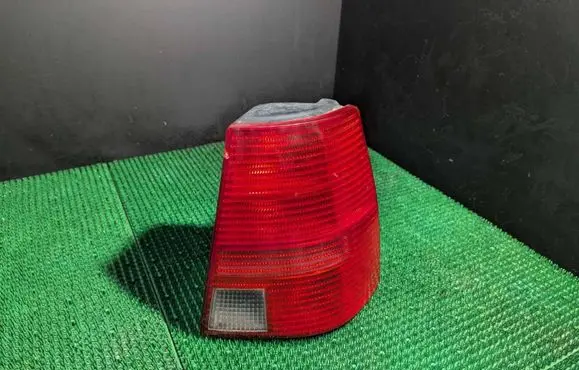 Volkswagen Bora Rear/tail lights 1J9945096M 3J9945096A