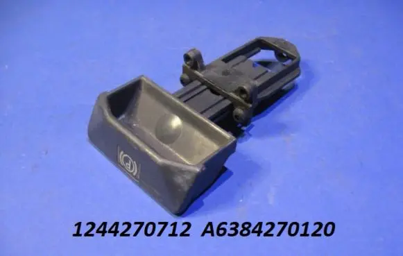 Mercedes-Benz Vito Viano W638 Hand brake release handle 1244270712 A6384270120