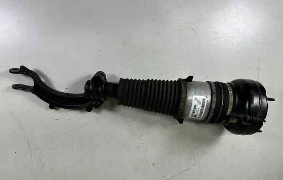 Audi A6 S6 C7 4G Air suspension front shock absorber 4G0616039AM CC0085142