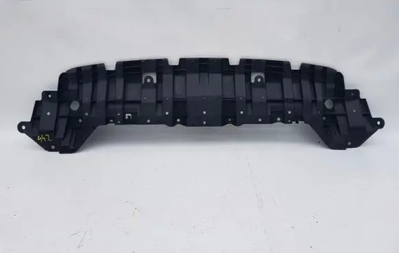 Toyota Prius (XW50) Front bumper 52618-0D040