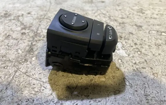 KIA Sportage Wing mirror switch 93530D9500 20081000000054
