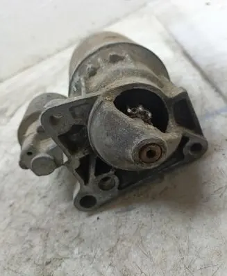 Renault 19 Starter motor 1073017 000128517