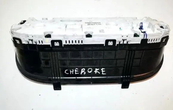 Jeep Grand Cherokee (WK) Speedometer (instrument cluster) 58994e