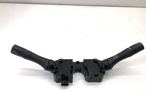 Nissan Juke I F15 Wiper turn signal indicator stalk/switch 