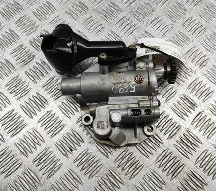 Volkswagen Golf VIII Oil pump 06H115105GE