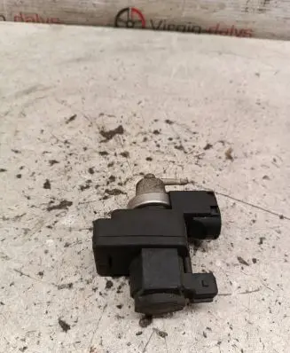 Nissan Primera Turbo solenoid valve 8200270451 7219035