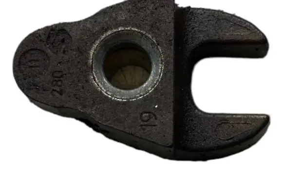Citroen C4 Cactus Fuel Injector clamp holder
