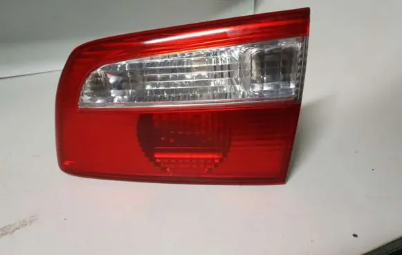 Mazda 626 Tailgate rear/tail lights