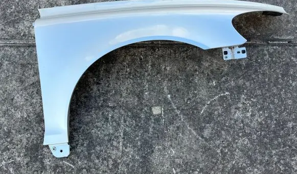 Volvo C70 Fender 426
