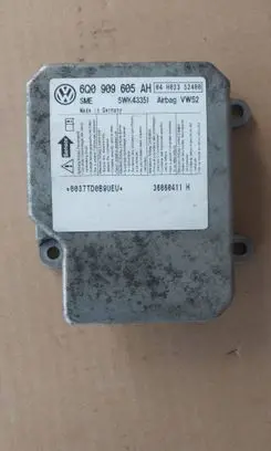 Volkswagen Caddy Airbag control unit/module 6Q0909605AH 0037TD0B9UEU 04H023S2400