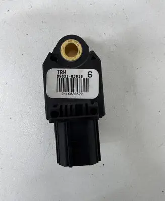 Toyota Yaris Airbag deployment crash/impact sensor 898310D010 2416028372