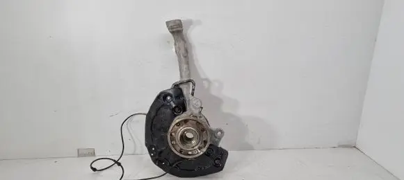 Mercedes-Benz S W222 Front wheel hub A2223322101 A2055468380