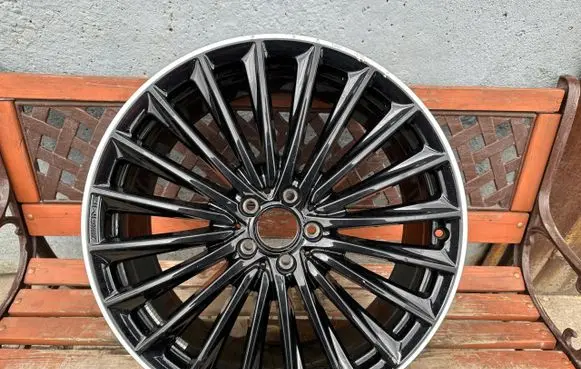 Mercedes-Benz EQE v295 R21 alloy rim 