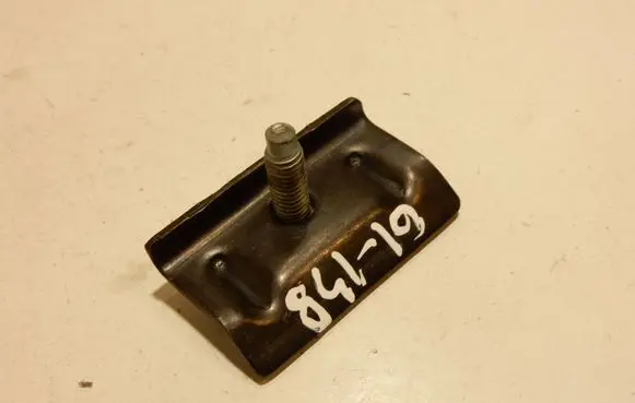 Audi A6 S6 C6 4F Battery bracket 61138