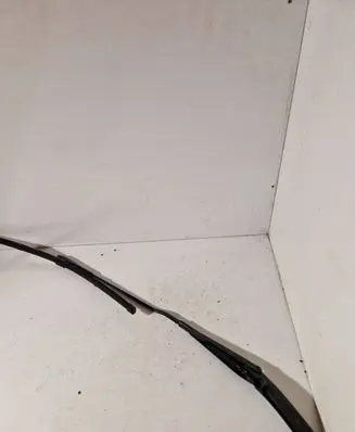 Audi A4 S4 B8 8K Front wiper blade arm 8K0955408
