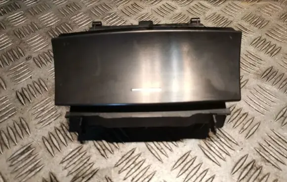 Car ashtray