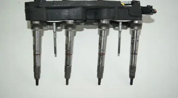 Skoda Superb B8 (3V) Fuel injector 05L130277E