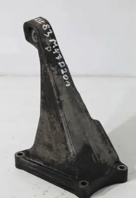 BMW X3 E83 Engine mount bracket 3418698
