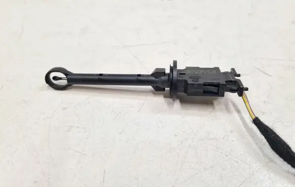 Interior temperature sensor