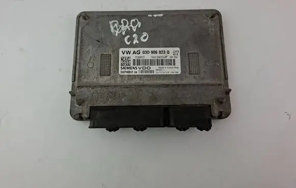 Volkswagen Polo IV 9N3 Engine control unit/module 03D906023Q 5WP4084104