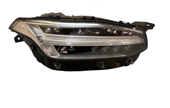 Volvo XC90 Headlight/headlamp 32228305