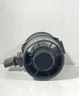 BMW 1 E81 E87 Mass air flow meter F00c2g7002