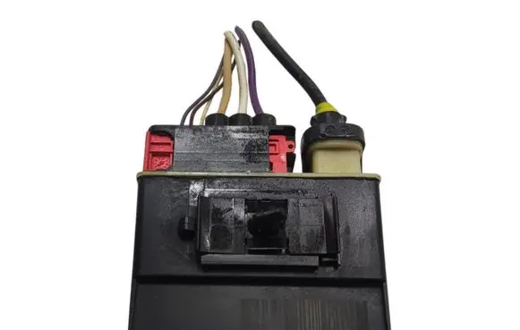Peugeot Partner Other relay 9652021180