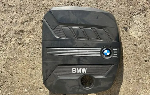 BMW 5 F10 F11 Engine cover (trim) 7802847 11252010 D3104105