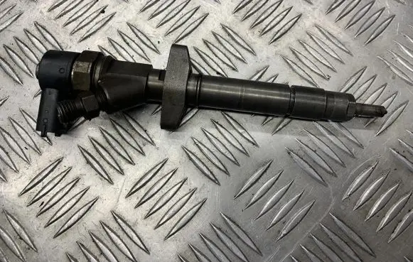Renault Laguna II Fuel injector 0445110084