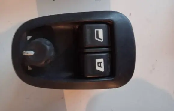 Peugeot 206 Quarter vent window switch 