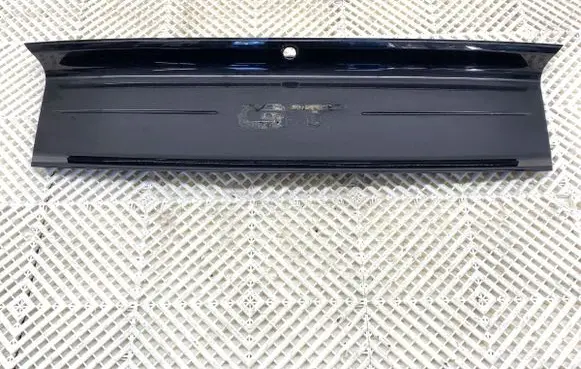 Ford Mustang VI Trunk door license plate light bar JR3B6343504