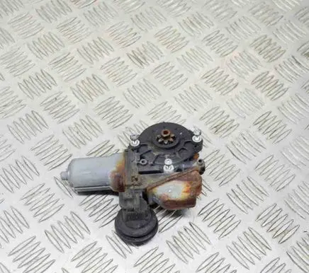 Toyota Prius (XW30) Rear door window regulator motor 8572047080 0620202791
