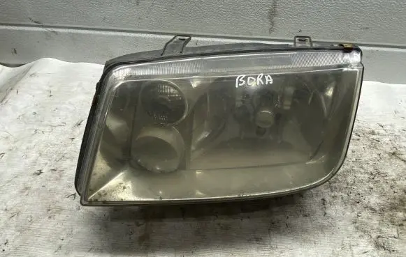 Volkswagen Golf IV Headlight/headlamp 1079002B