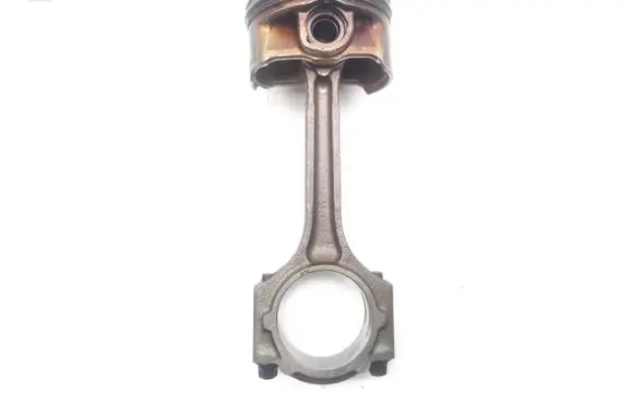 Hyundai Kona I Piston with connecting rod G3LC