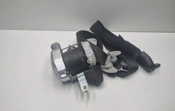 Hyundai i40 Front seatbelt 888103Z000 888203Z000